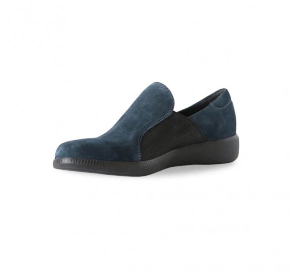 Munro Shoes | WOMEN'S CLAY-Navy Suede - Click Image to Close