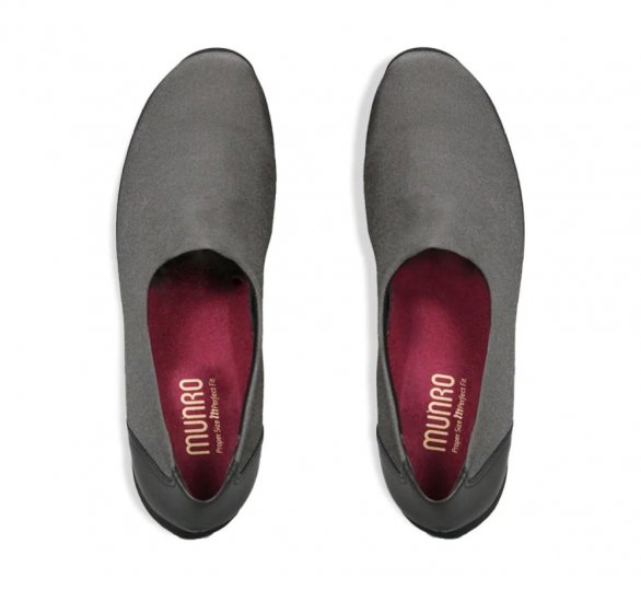 Munro Shoes | WOMEN'S TRAVELER-Grey Stretch Fabric - Click Image to Close