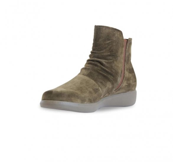 Munro Boots | WOMEN'S SCOUT-Herb Suede - Click Image to Close