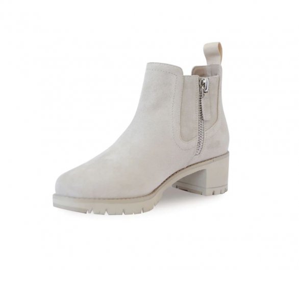 Munro Boots | WOMEN'S DARCY-French Vanilla Suede - Click Image to Close