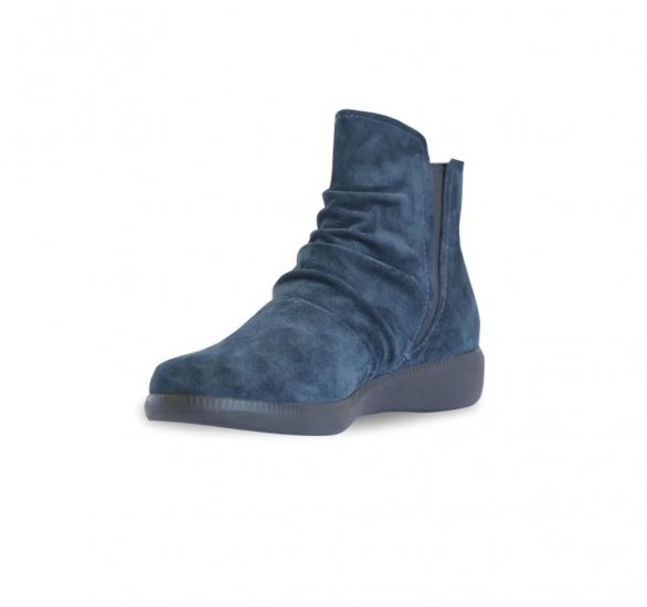 Munro Boots | WOMEN'S SCOUT-Deep Indigo Suede - Click Image to Close