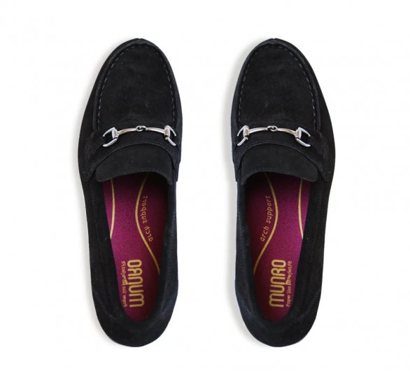 Munro Shoes | WOMEN'S GRYFFIN-Black Suede - Click Image to Close