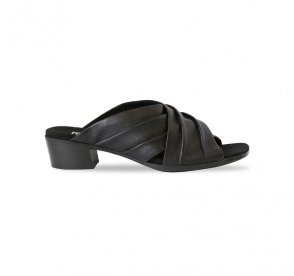 Munro Sandals | WOMEN'S LEE-Black Lamb - Click Image to Close