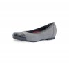 Munro Shoes | WOMEN'S DANIELLE II-Grey Lizard Nubuck W/Patent