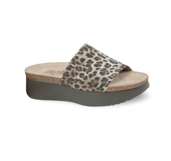 Munro Sandals | WOMEN'S NALIA-Leopard Stretch Fabric - Click Image to Close