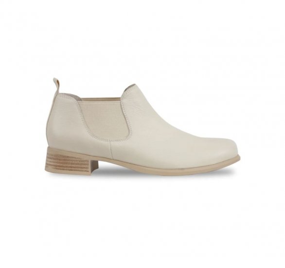 Munro Boots | WOMEN'S BEDFORD-Cream Tumbled Leather - Click Image to Close